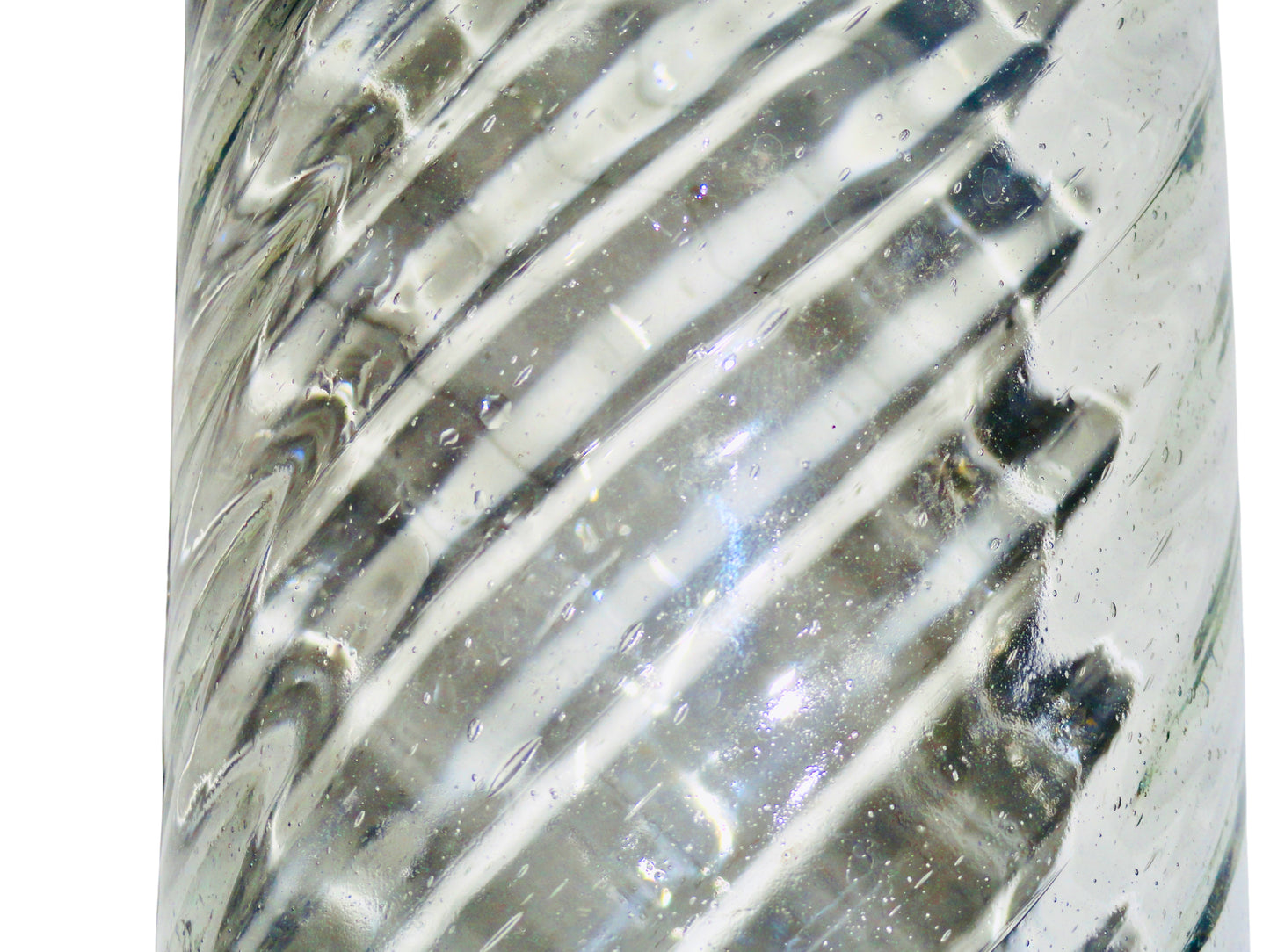 Genérico, Florero Violetero, Agua, Vidrio Soplado, México - S XX, 31.1 cm alto x 7.9 cm diámetro, 466 gr.