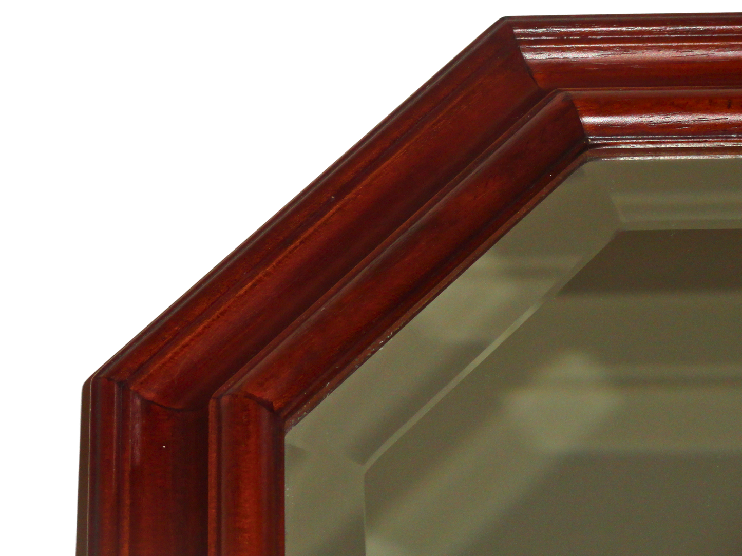 Astracaccio Bagni di Lucca, Espejo Decorativo Pared, Marrón, Espejo y Madera, Italia - S XX, 56.5 cm de ancho x 4.5 cm profundidad x 76.5 cm alto. Peso: 6 kg.