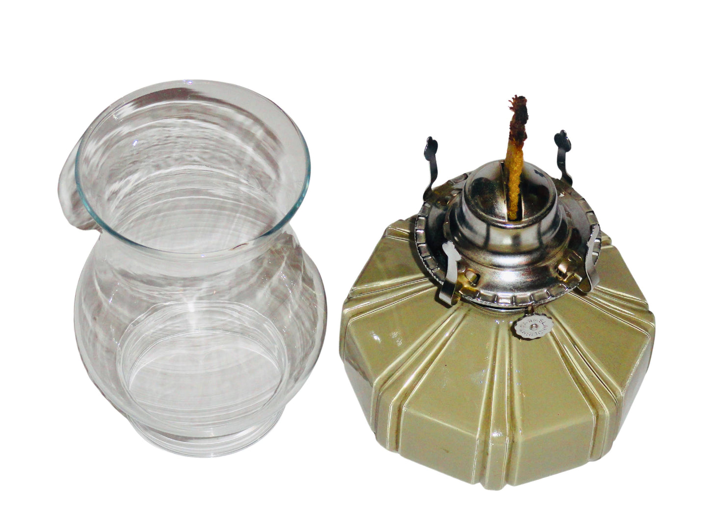 Lamplight Farms, Quinqué, Gris y Plata, Vidrio y Metal, USA - MCM, 13.00 cm diámetro x 28.00 cm de alto, 900 gr.