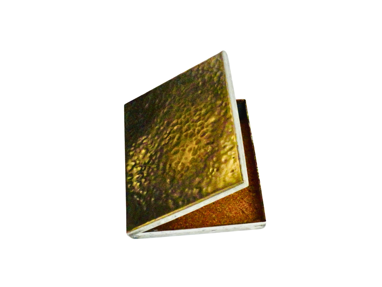 Genérico, Caja Decorativa, Plata y Latón, Mexico S XX, 1.4 cm alto x 14.7 cm largo x 12.2 cm ancho, 530 g.