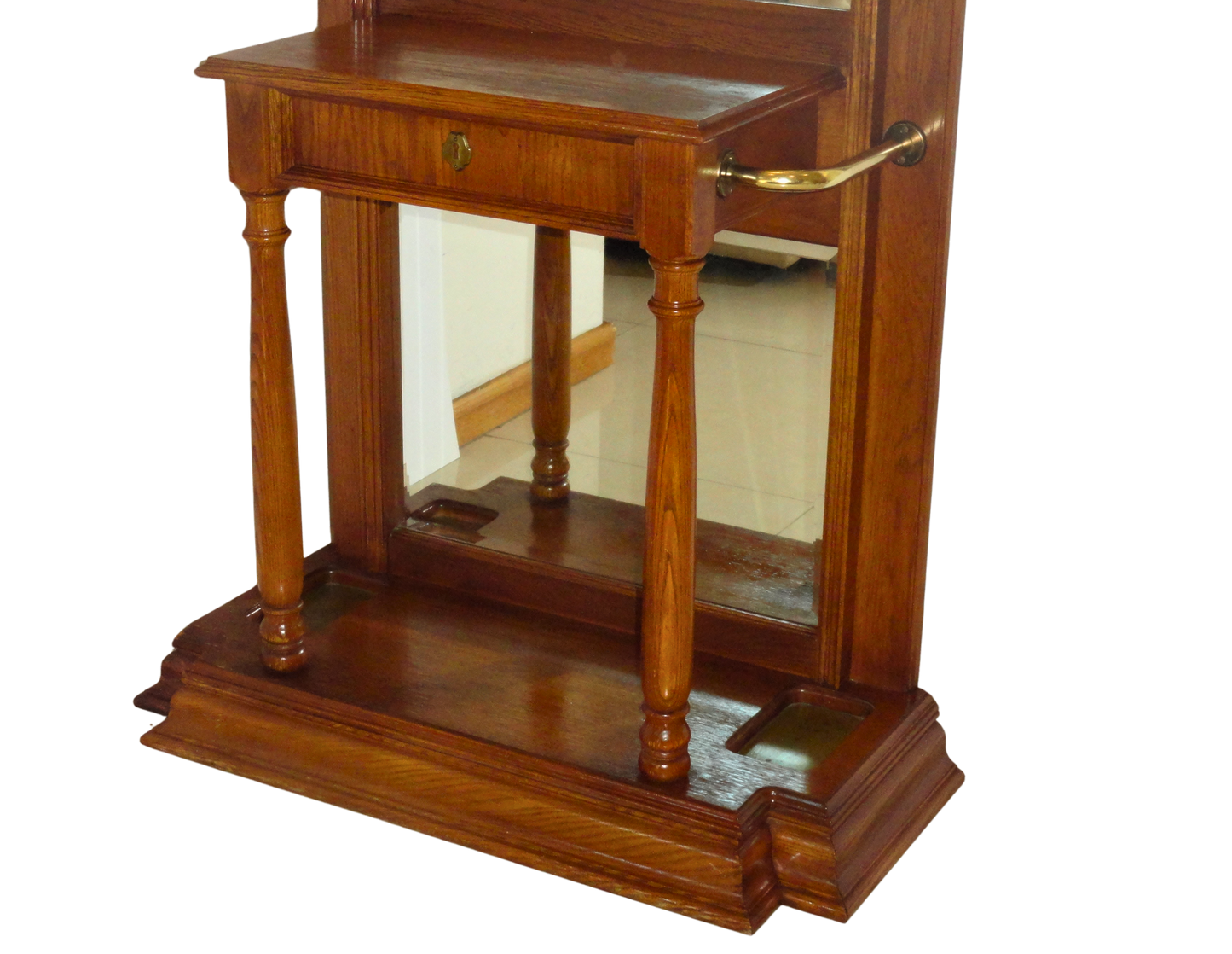 Pulaski Furniture Corporation, Hall Tree, Cafe, Caoba, USA - S XX, 182 cm ancho x 110 cm profundidad x 45 cm alto, 175 kg.