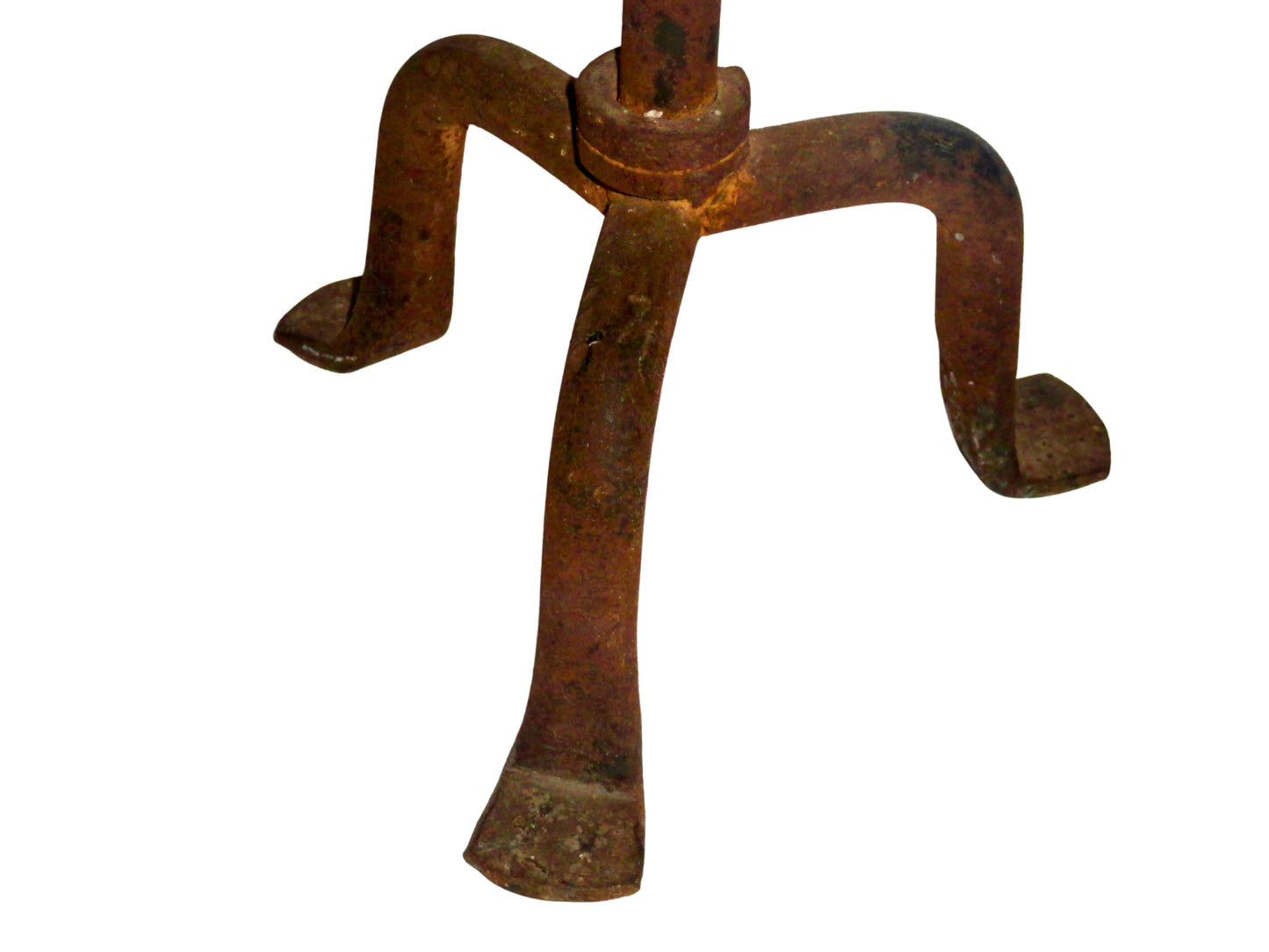 Genérico, Candelabro Portavelas, Marrón y Negro, Hierro Forjado, Mexico - S XX, 17 cm diámetro, 29.5 cm altura, 1.8 kg.