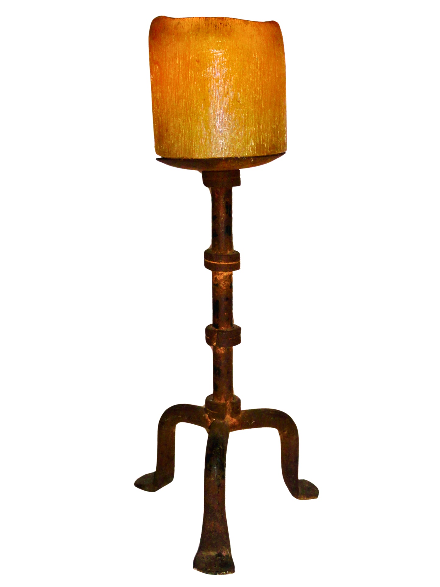 Genérico, Candelabro Portavelas, Marrón y Negro, Hierro Forjado, Mexico - S XX, 17 cm diámetro, 29.5 cm altura, 1.8 kg.